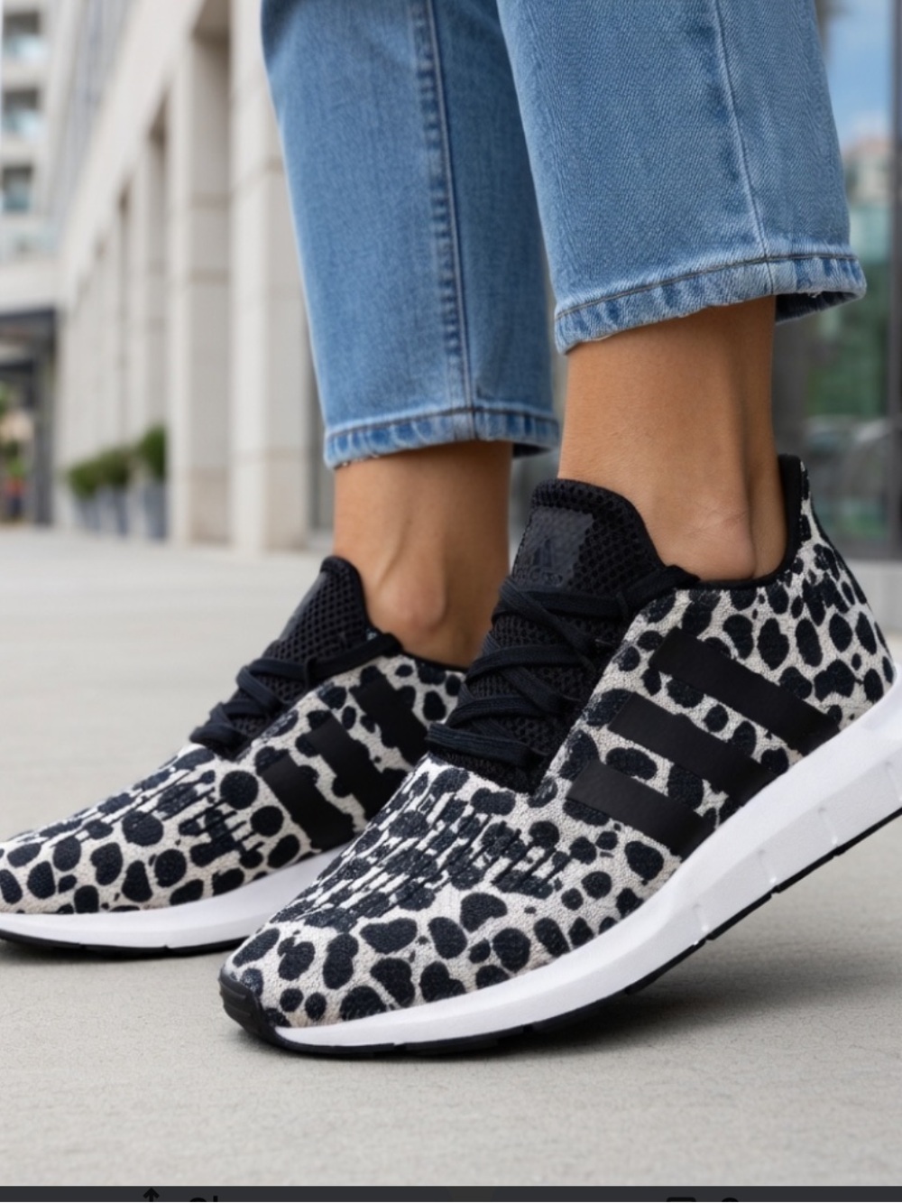 Adidas swift run 1.0 black and white leopard print athletic sneakers size 6